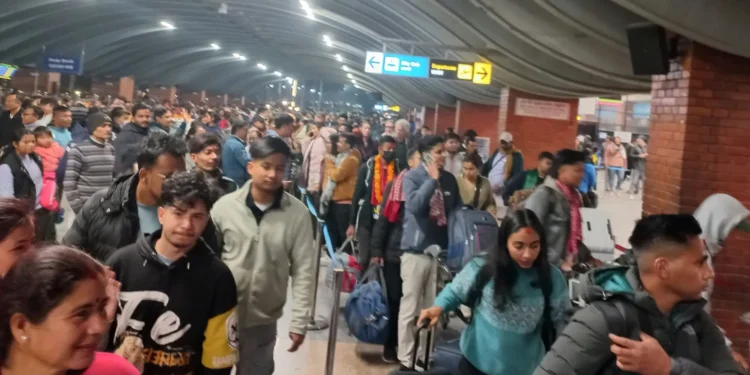 गत दुई महिनामै विदेश पढ्न जानेहरुसँगै बाहिरियो २८ अर्ब