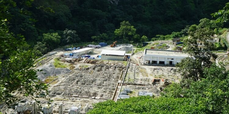 एउटै नदीमा पाँच जलविद्युत् आयोजना