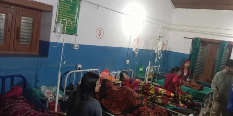 सन्धिखर्कमा प्रसादका रूपमा मासु खाँदा बिरामी हुनेको सङ्ख्या ३५ पुग्यो