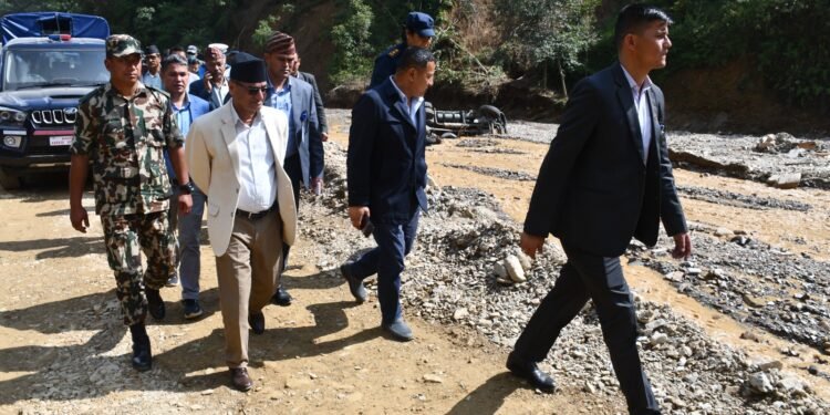 मन्त्रीहरु बाढी–पहिरो प्रभावित क्षेत्रमा, मृत्तकको संख्या २४६ पुग्यो