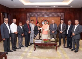 प्रधानमन्त्री दैवी प्रकोप राहत कोषमा साल्ट ट्रेडिङ कर्पोरेसन लिमिटेडद्वारा रु ६० लाख हस्तान्तरण