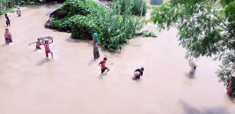 डुबान प्रभावित विनयी त्रिवेणीको बगुवन राहतको पर्खाइमा