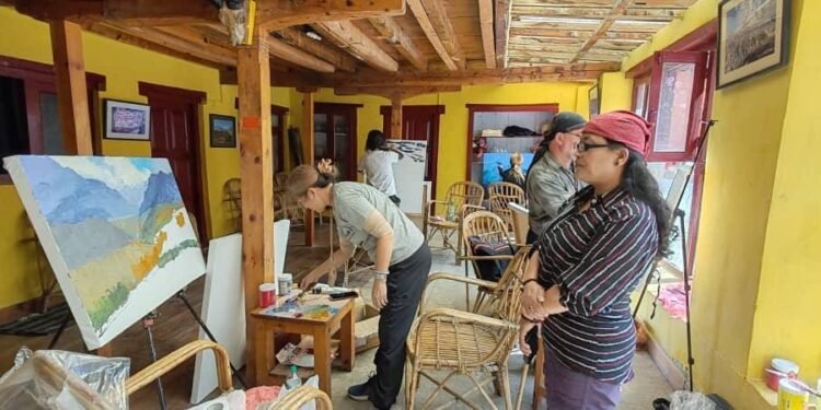 मुस्ताङको सौन्दर्य चित्रमा