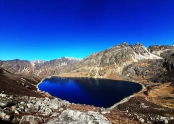 ताप्लेजुङको अद्वितीय सिङ्जेमा ताल