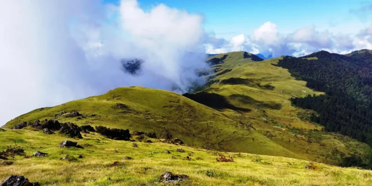 पर्यटकको रोजाइमा ‘मुन्धुम ट्रेल’