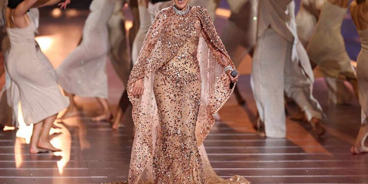 साउदी अरबमा फेसन शो, धर्मगुरु र कट्टरपन्थीको विरोध