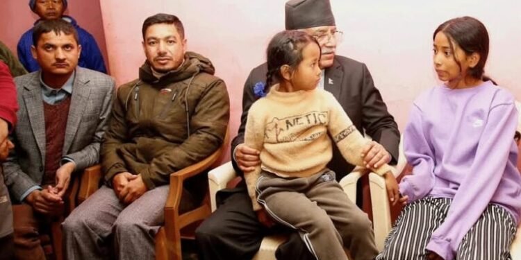 नगरकोटी दम्पतीका २ छोरीको अभिभावक बन्ने ‘प्रचण्ड’को घोषणा