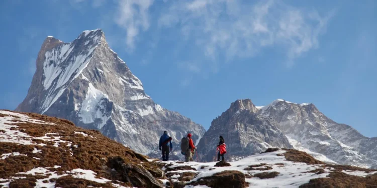 हिमालको दृश्य नियाल्न मार्दीको पदयात्रा