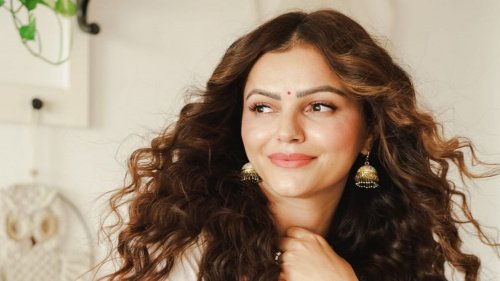 एउटा सिरियलले भाइरल बनाएकाे थियाे रुबीना दिलैकलाई (फोटोफिचर)