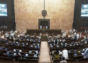 गौतम अडानीमाथिको घुसखोरी अभियोगमा बहस गर्ने-नगर्ने विषयमा भारतीय संसद्‌मा विवाद