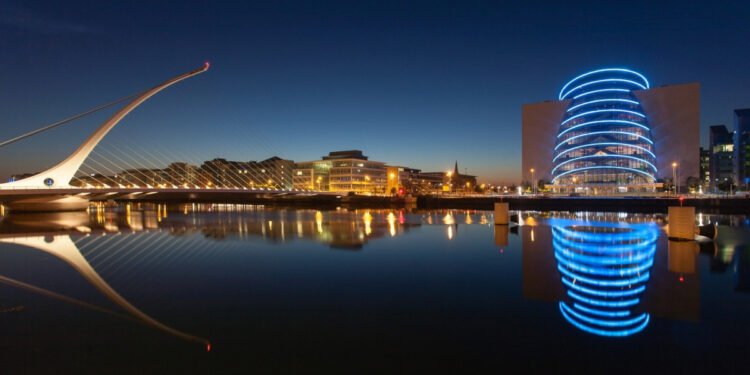 अनौठो आर्थिक समस्यामा आयरल्याण्ड : ढुकुटीमा थुप्रिएको पैसा के गर्ने भन्ने फसाद!