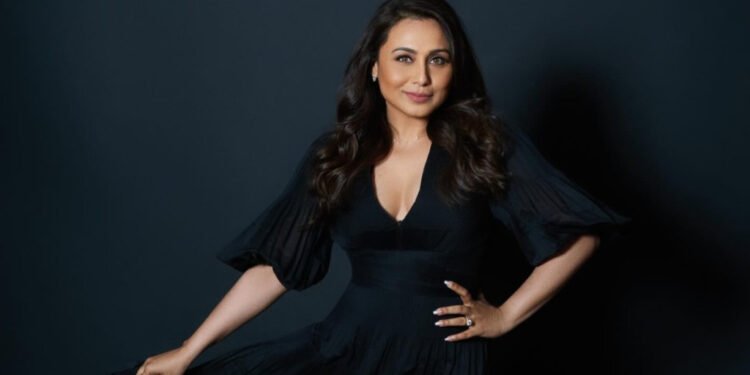 काली भएको कारण फिल्मबाट निकालिएकी थिइन् रानी (फाेटाेफिचर)