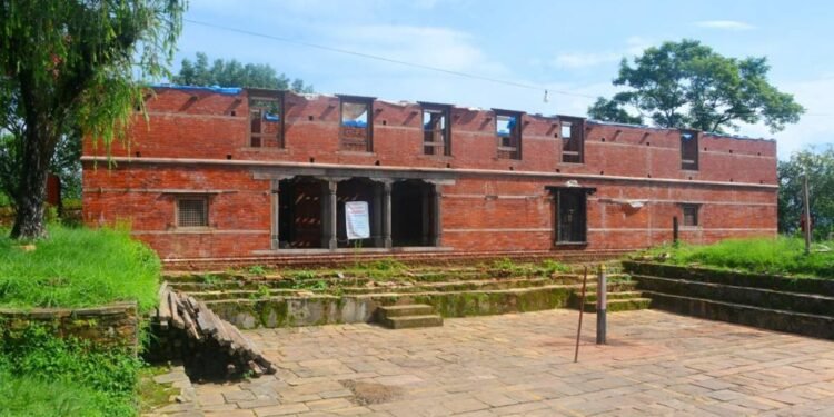 लमजुङ दरबार पुनर्निर्माण अलपत्र