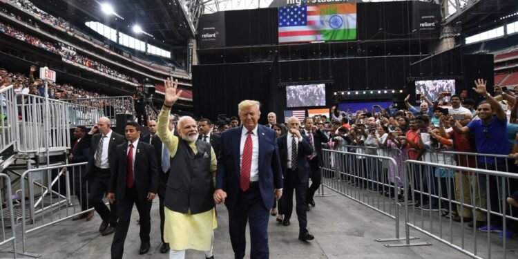 भारतीय प्रधानमन्त्री मोदीले दिए ट्रम्पलाई बधाई