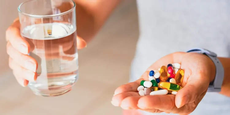 एन्टिबायोटिक सेवन गर्नेहरूमा मस्तिष्क रोगको जोखिम दोब्बर