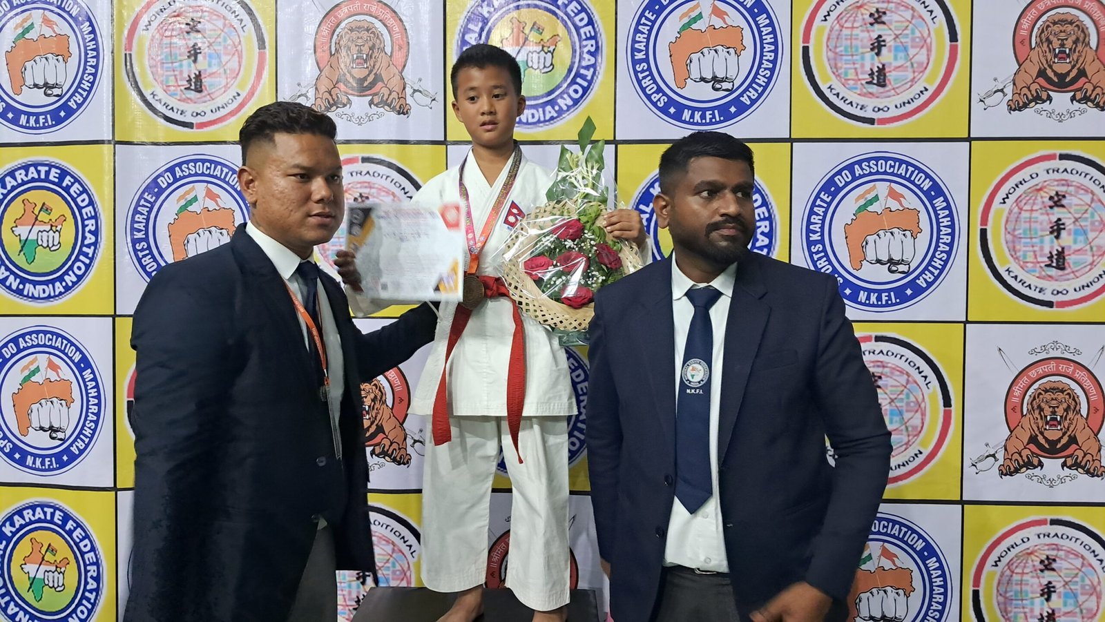 अन्तर्राष्ट्रिय खुल्ला कराते प्रतियोगितामा नेपालले जित्यो पहिलो स्वर्णपदक