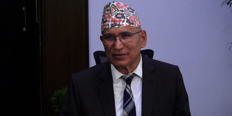 बैंकमा थुप्रिएर बसेको तरलतालाई लगानीमा रुपान्तरण गर्छौं : अर्थमन्त्री पौडेल