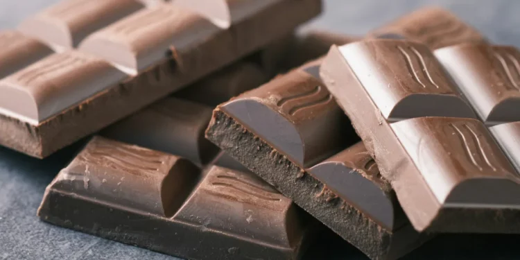 दैनिक थोरै डार्क चकलेट खाने बानी बसाल्नुहोस्, मधुमेहको जोखिम कम हुन्छ