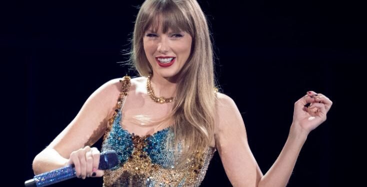 गायिका टेलर स्विफ्टको कन्सर्टमा ३ खर्ब रुपैयाँको कारोबार