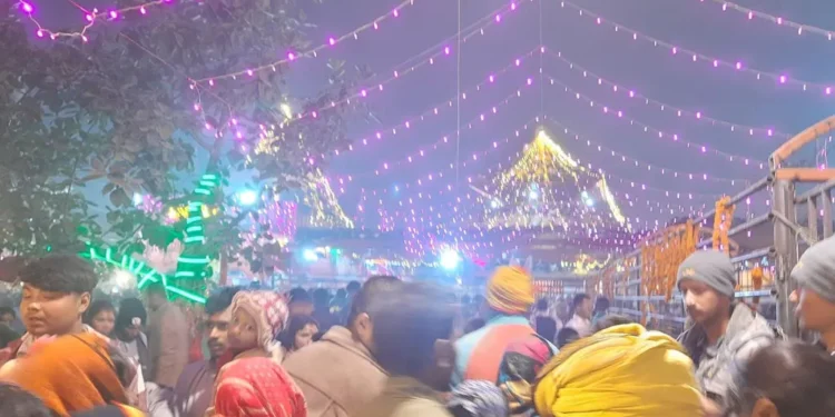 गढीमाई मेलामा दर्शनार्थीको घुइँचो