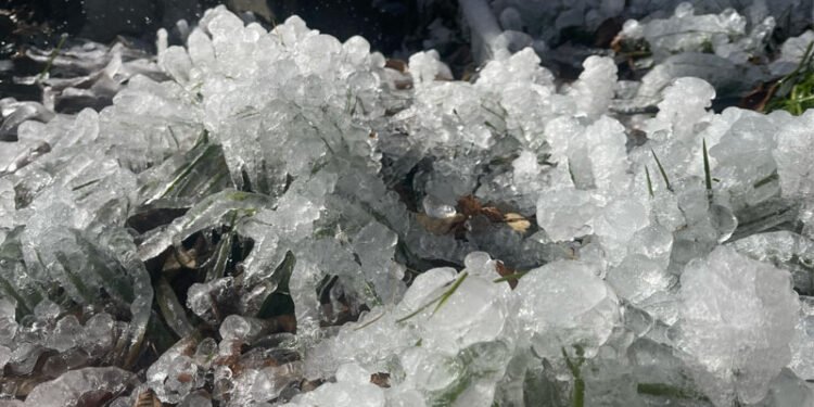 खोला नै जम्नथाले मुस्ताङमा‚ मार्फाको तापक्रम माइनस ७ डिग्रीमा झर्यो