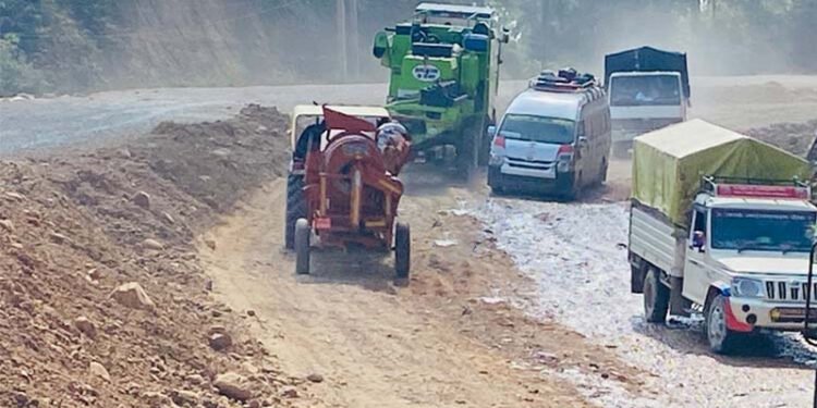 २०७९ सालमा बनिसक्नुपर्ने नारायणघाट–बुटवल सडकखण्डको काम मंसिरमा पुनः शुरु