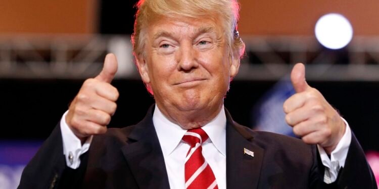 टाइम म्यागजिनले गर्‍यो ट्रम्पलाई दोस्रो पटक ‘पर्सन अफ द इयर’ घोषणा