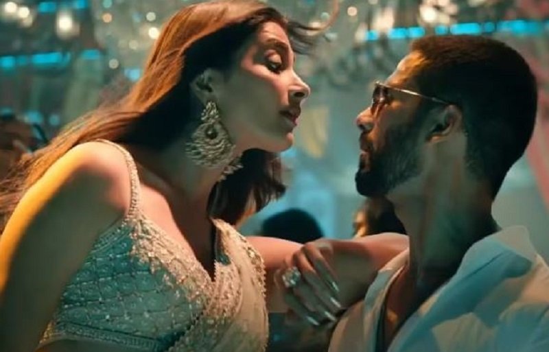 किस सिन लामो भएपछि देवामा सेन्सर बोर्डको कैची