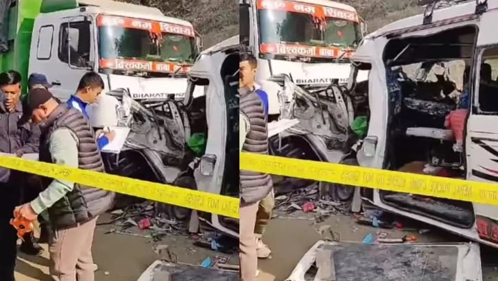 धादिङको आदमघाटमा हाइस र ट्रक ठोकिँदा १६ जना घाइते