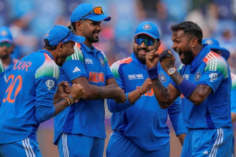 भारतसँग पाकिस्तान पराजित, कोहलीले बनाए शतक