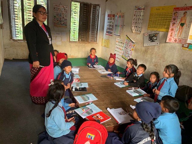 चित्रकार विनोदीको उपचार सहयोगार्थ चित्रकला प्रदर्शनी