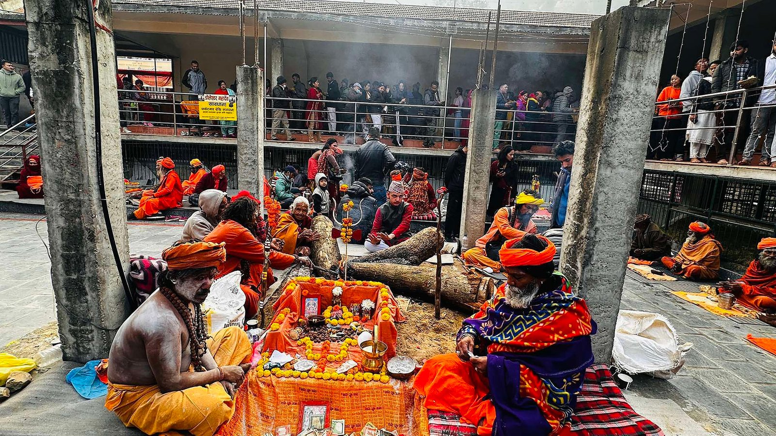 डोलेश्वरमा एकैदिन ६० हजारले गरे दर्शन, साधुसन्तको बिदाइ आज