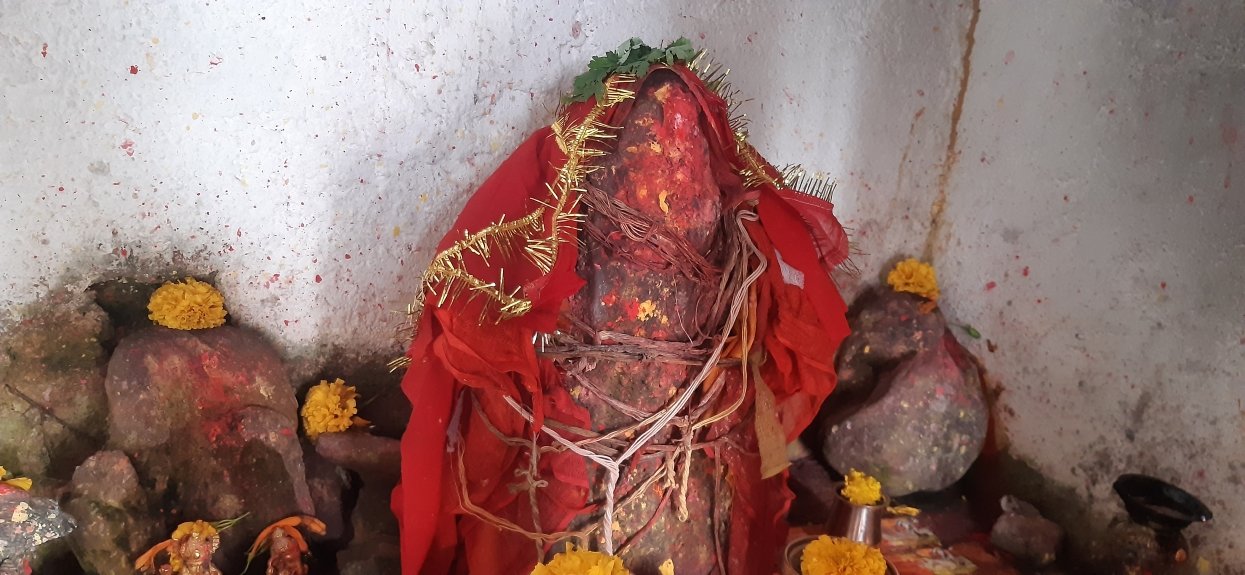 बडहरे स्थित सिद्ध गणेशको शिला बर्सेनि बढिरहेको जनविश्वास