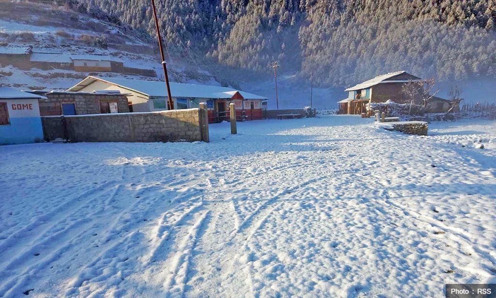 ढोरपाटनमा यो वर्ष पहिलोपटक हिमपात