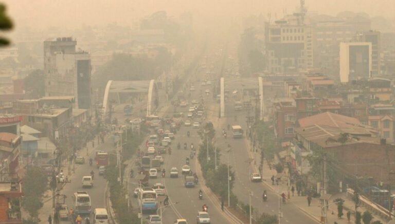 काठमाडौं विश्वको दोस्रो वायु प्रदूषित शहर, ललितपुरको भैँसीपाटीमा ३२६ एक्यूआई