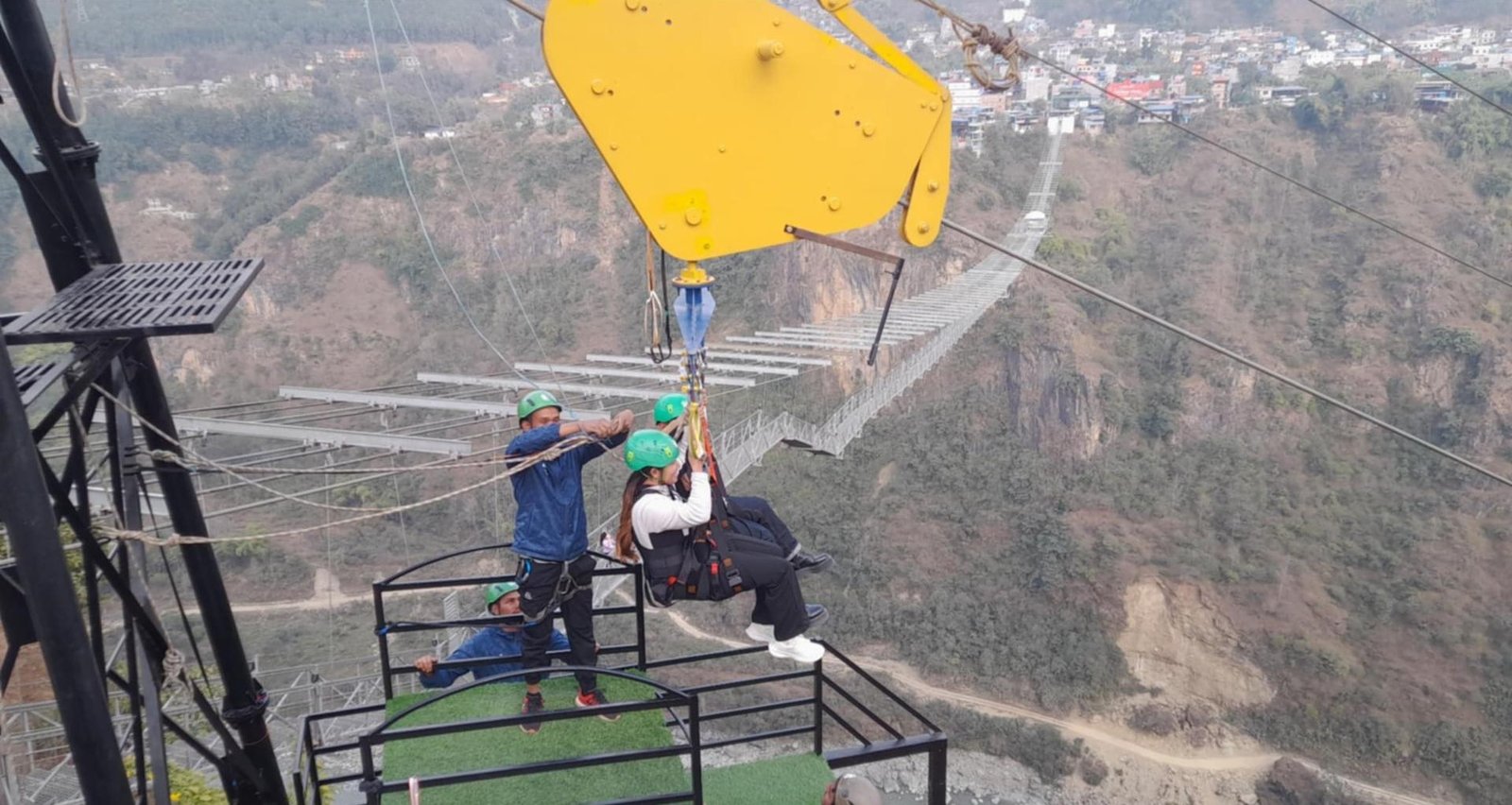 ‘द क्लिफ’ मा ‘मेगाट्रोल’ सञ्चालनमा