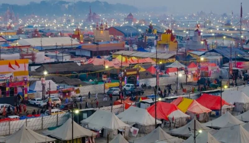 प्रयागराजको महाकुम्भमा नेपाली तीर्थयात्रीलाई निःशुल्क बस्ने र खाने व्यवस्था