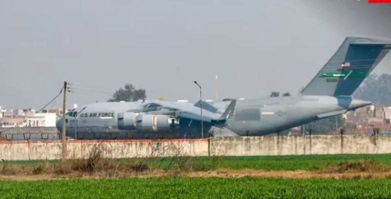 अमेरिकामा रहेका अवैध भारतीय आप्रवासीहरूको तेस्रो समूह उत्तरी भारतमा अवतरण