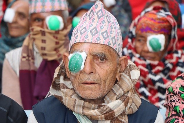 भारत, बङ्गलादेश र भुटानका आँखाका बिरामी उपचार गर्न नेपालमा