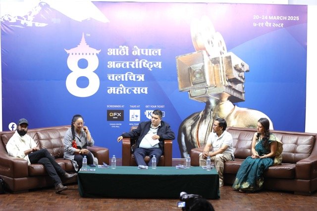 नाटकघर हुँदै चलचित्रमा अभिनय गर्ने क्रम बढ्दो