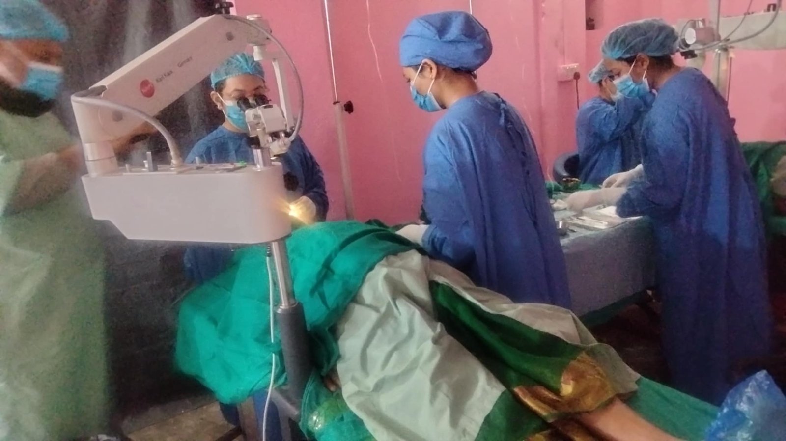 आँखा शिविरमा पहिलो दिन नै ४० जनाको शल्यक्रिया