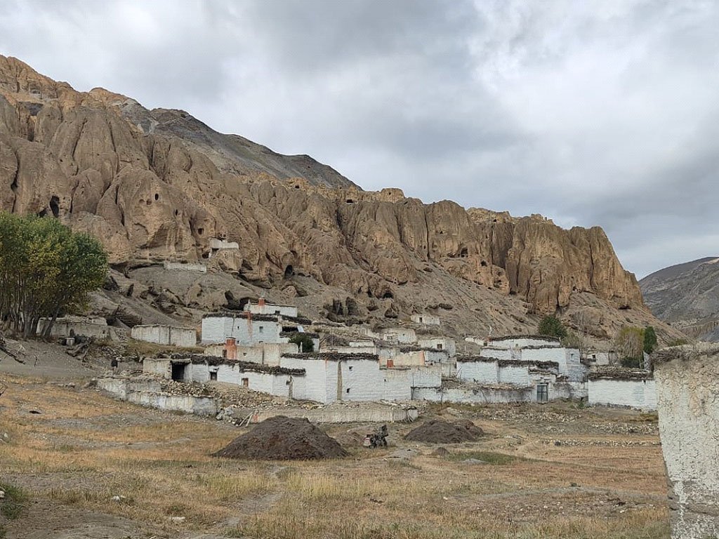 डेढ दशकदेखि मानवविहीन मुस्ताङको ‘सम्जुङ गाउँ’