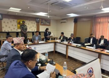 ‘स्वास्थ्य क्षेत्रका समस्या समाधान गर्न मिलेर काम गरौँ’