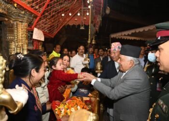 राष्ट्रपतिद्वारा सेतो मच्छेन्द्रनाथको दर्शन