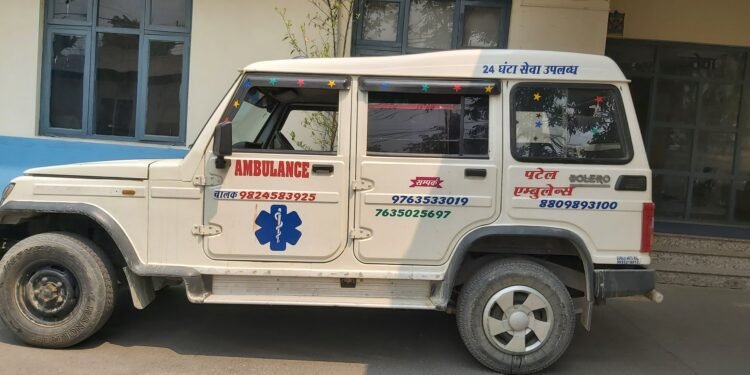 ललितपुर प्रहरीद्वारा एम्बुलेन्सबाट लागुऔषध बरामद