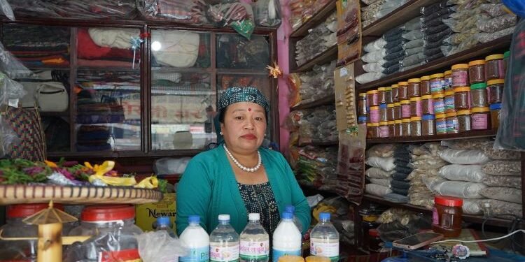 ‘टिकटकमा लाइभ’ बस्दा …