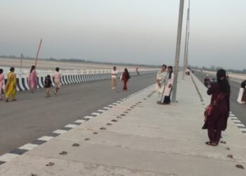 महाकाली चार लेन पुलसँगै बनेको सडक ‘भाइरल रोड’ले परिचित