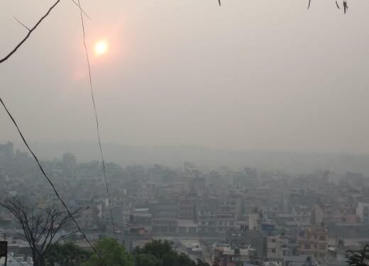 किन बढ्दै छ, वायु प्रदूषण ?