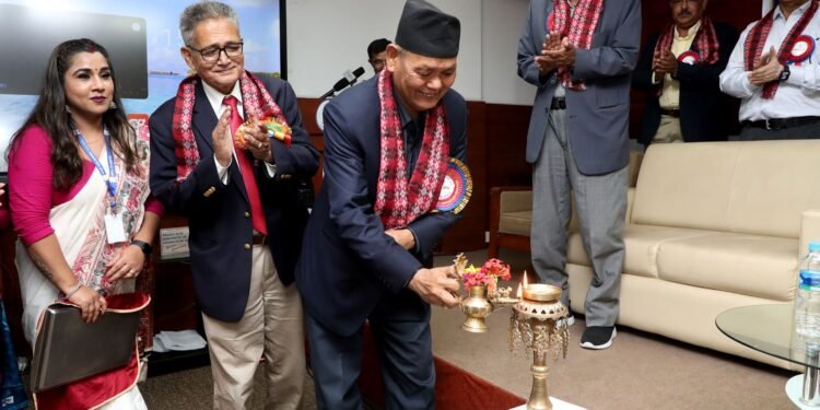 ‘आँखा उपचारमा नेपाल आँखा अस्पतालको योगदान महत्त्वपूर्ण’