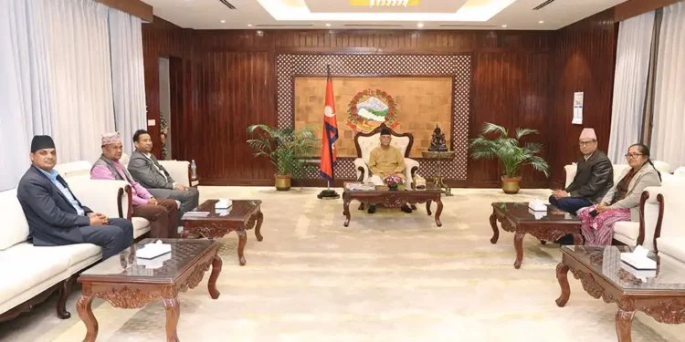 शिक्षकको अडान कायमै: प्रधानमन्त्रीसँगको छलफल निष्कर्षविहीन, आन्दोलन जारी रहने